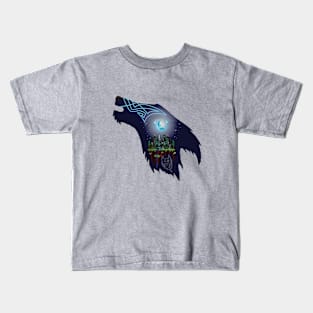 singing to the lady moon Kids T-Shirt